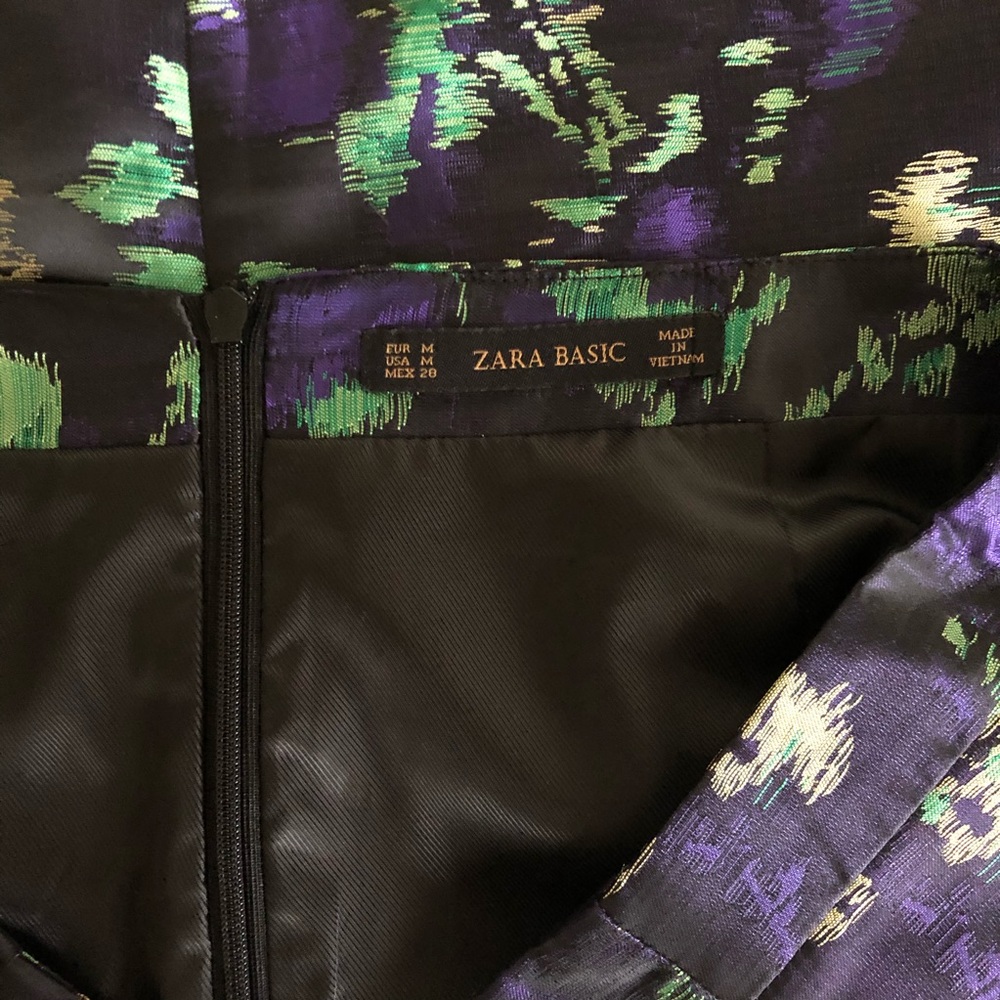 Zara Basic Patterned Skirt - image 4